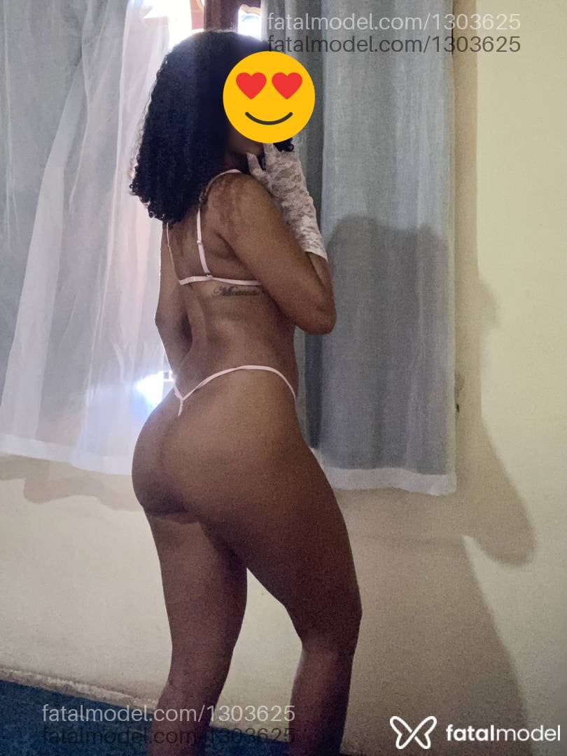 Acompanhante mulher morena (o) de olhos pretos - Alice Cardoso