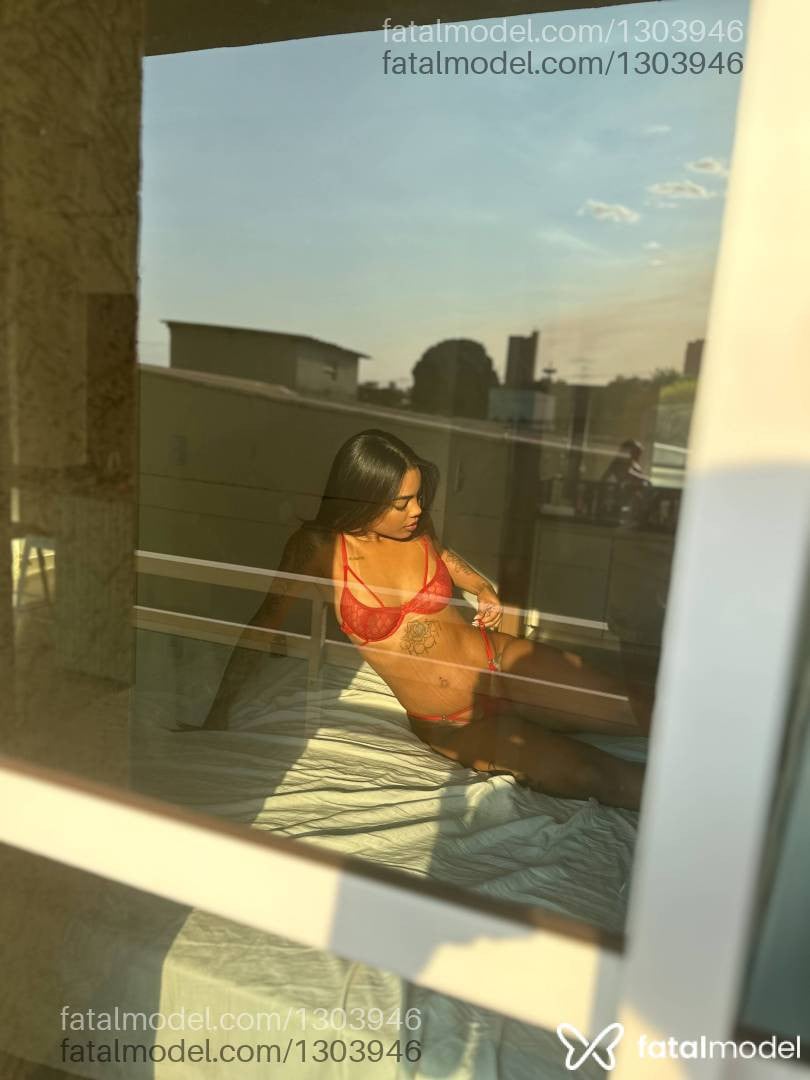 Acompanhante mulher morena (o) de olhos pretos em Goiânia - Aurora Castelli