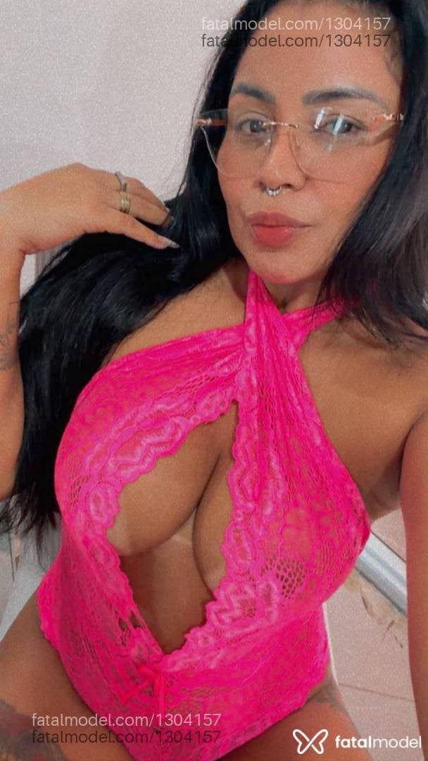 Acompanhante mulher morena (o) de olhos castanhos - Mayter Neves