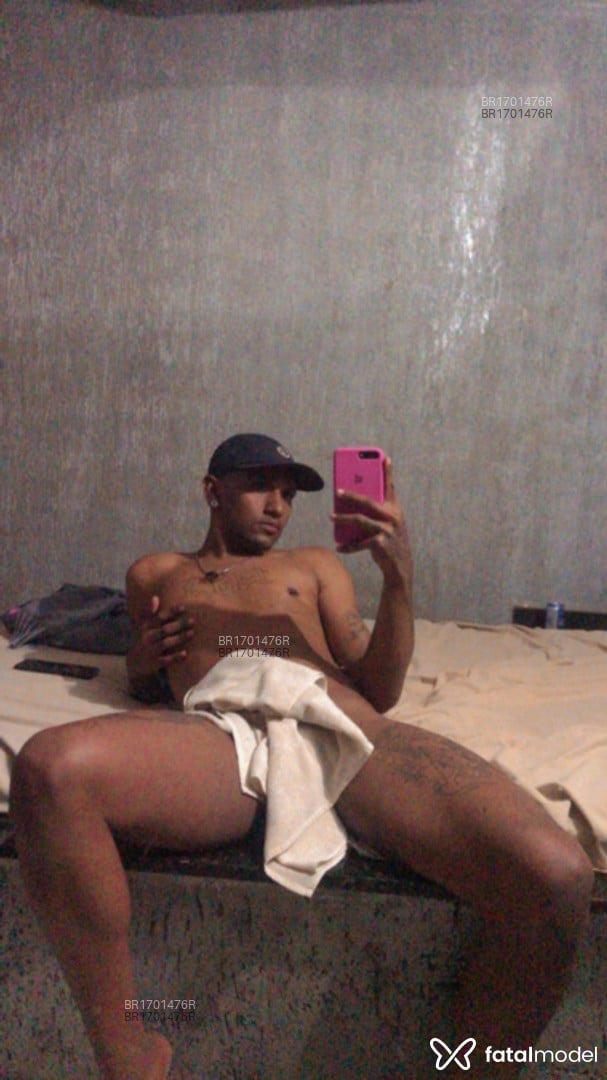 Acompanhante homem morena (o) de olhos castanhos em Uberlândia - Fillype