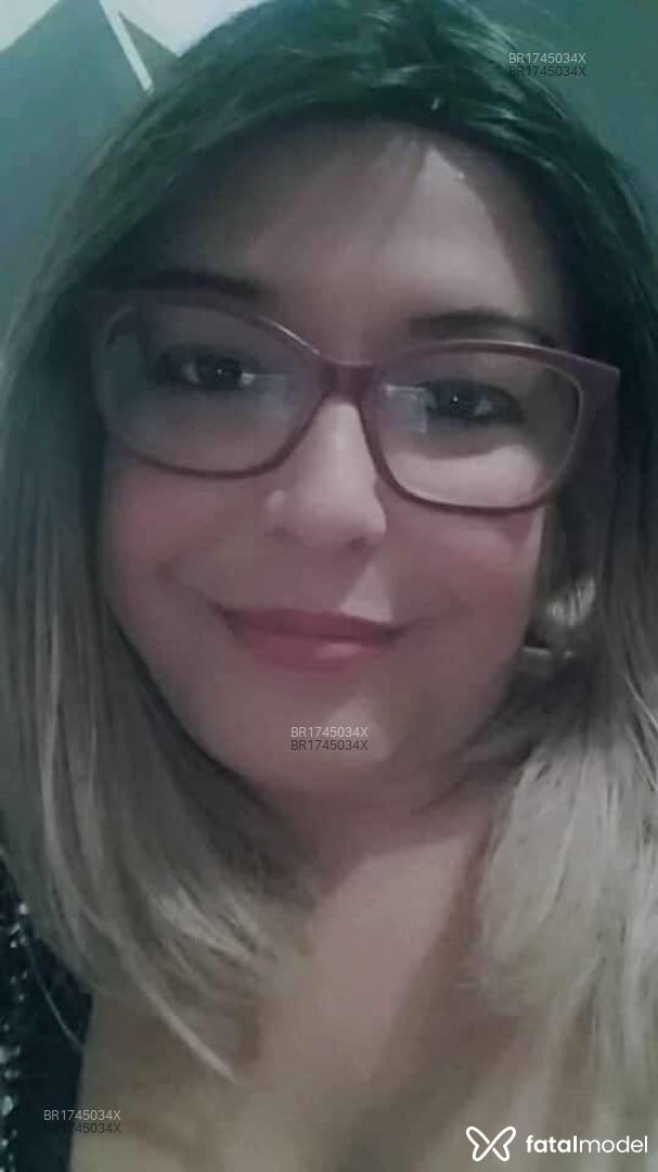 Acompanhante mulher trans loira (o) de olhos castanhos em Passos - Andréia luiza