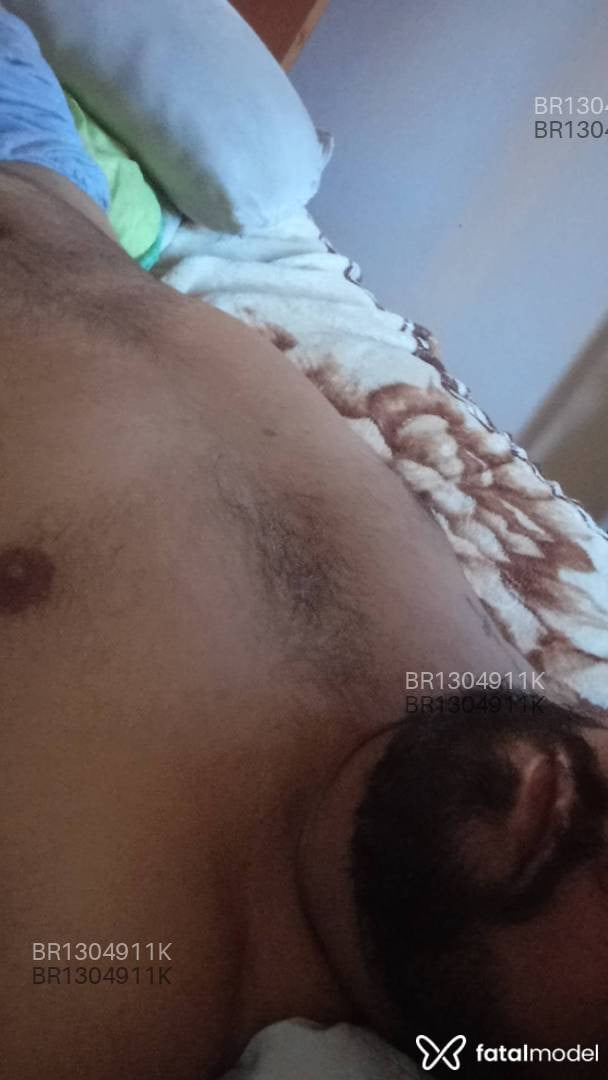Acompanhante homem com cabelo castanho de olhos castanhos em Uberlândia - Fernandez