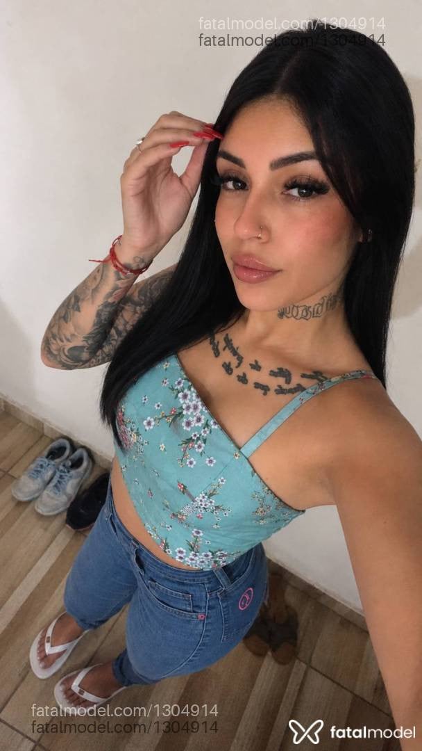 Acompanhante mulher morena (o) de olhos castanhos - Gabi