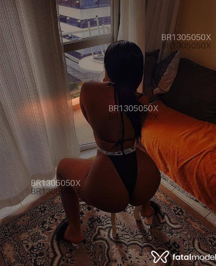 Acompanhante mulher morena (o) de olhos castanhos em Indaial - Jady ferraz