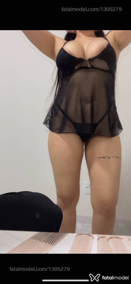 Acompanhante mulher morena (o) de olhos pretos - Isabella Moraes
