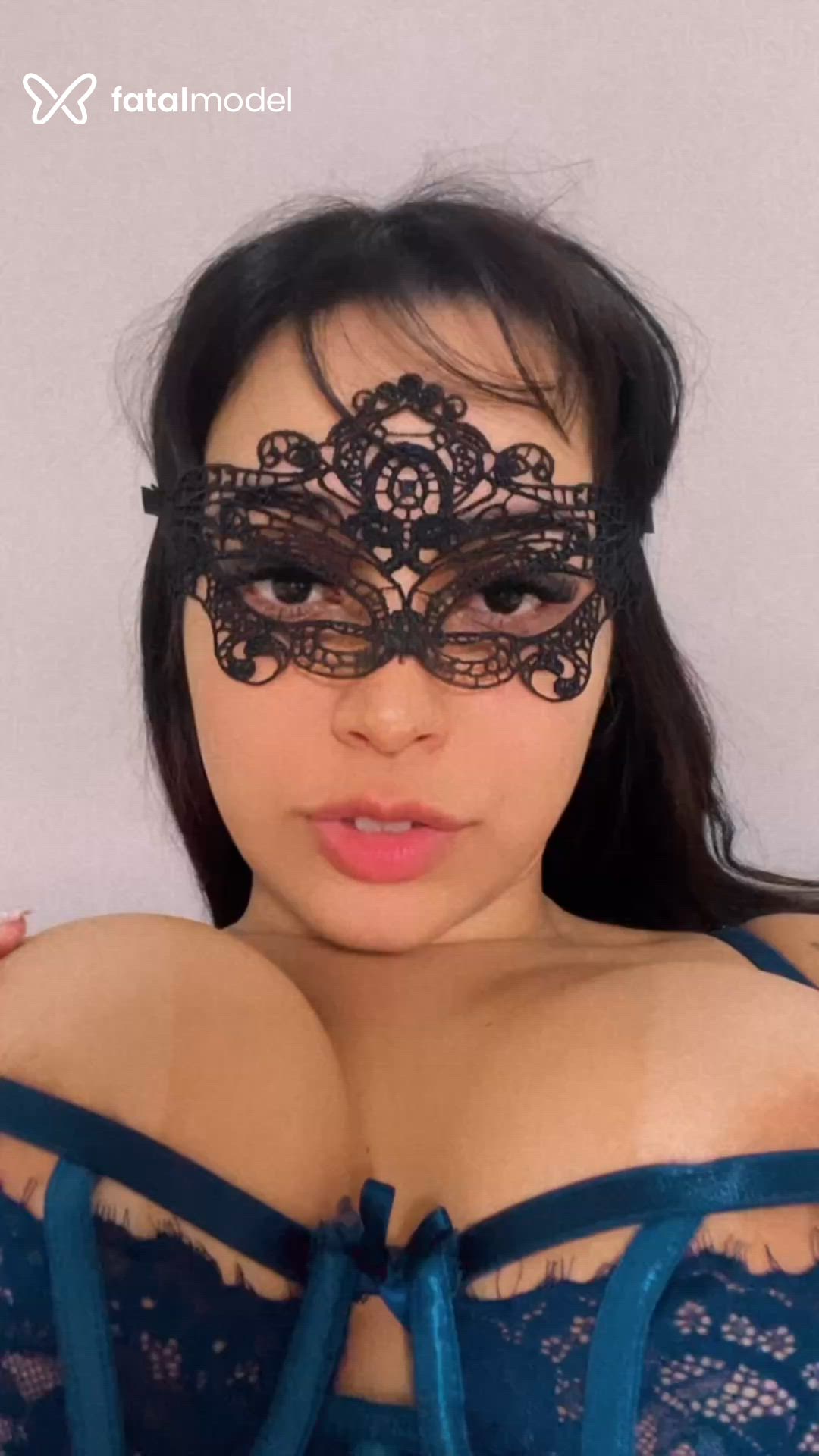 Acompanhante mulher morena (o) de olhos pretos - Isabella Moraes Acompanhante mulher morena (o) de olhos pretos - Isabella Moraes