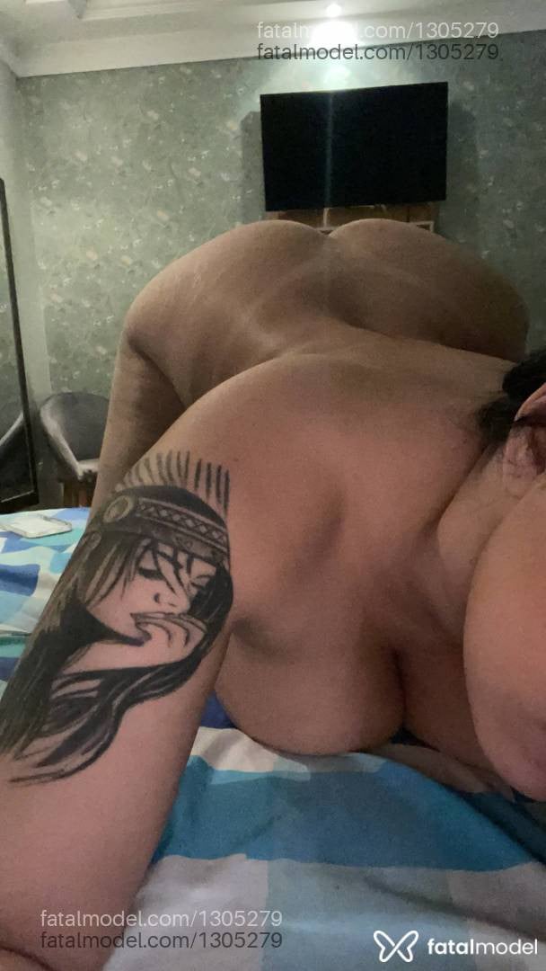 Acompanhante mulher morena (o) de olhos pretos - Isabella Moraes