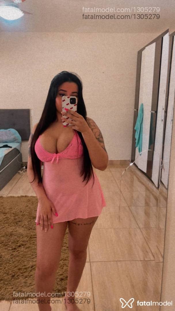 Acompanhante mulher morena (o) de olhos pretos - Isabella Moraes