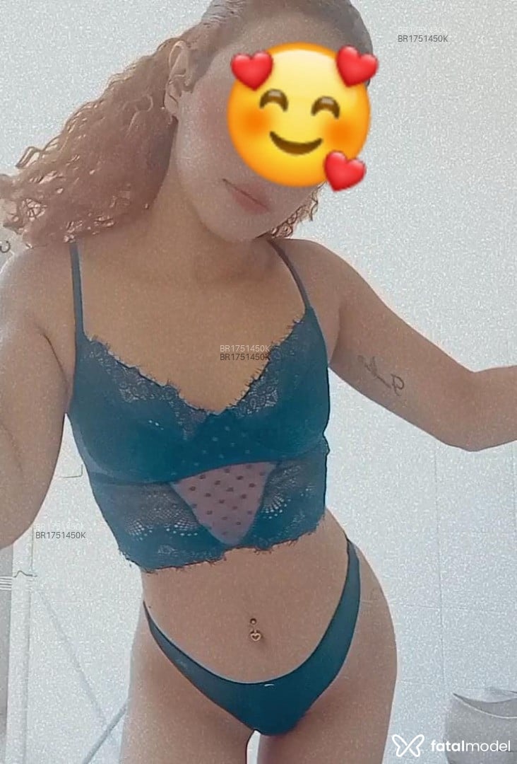 Acompanhante mulher ruiva (o) de olhos castanhos em Cariacica - Juliana