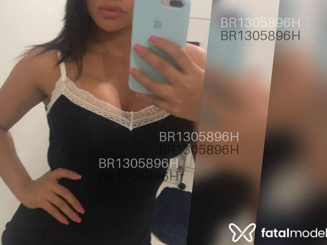 Acompanhante mulher morena (o) de olhos castanhos em Dracena Acompanhante mulher morena (o) de olhos castanhos em Dracena - Kira Monteiro