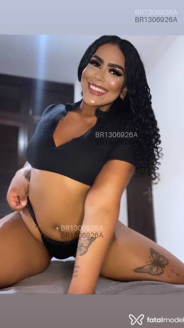 Acompanhante mulher morena (o) de olhos castanhos em Lages Acompanhante mulher morena (o) de olhos castanhos em Lages - Manuela