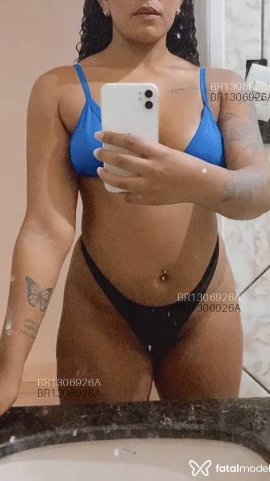 Acompanhante mulher morena (o) de olhos castanhos em Lages Acompanhante mulher morena (o) de olhos castanhos em Lages - Manuela
