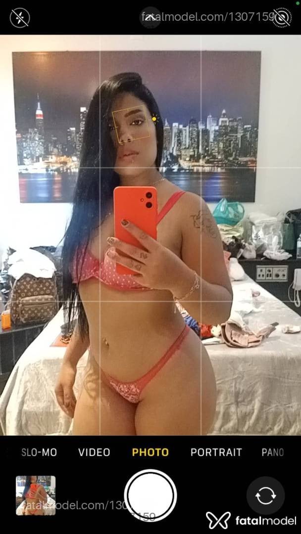 Acompanhante mulher morena (o) de olhos castanhos em Pouso Alegre - Lis Montenegro