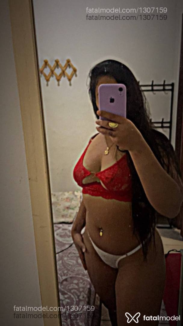 Acompanhante mulher morena (o) de olhos castanhos em Pouso Alegre - Lis Montenegro