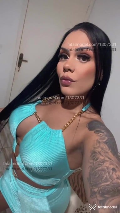 Acompanhante mulher morena (o) de olhos castanhos - Fernanda Souza Acompanhante mulher morena (o) de olhos castanhos - Fernanda Souza