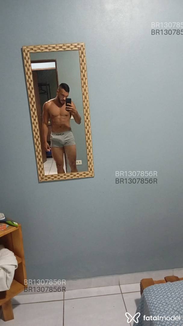 Acompanhante homem morena (o) de olhos castanhos em Garanhuns Acompanhante homem morena (o) de olhos castanhos em Garanhuns - Luciberto Morenoo