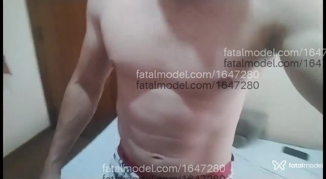 Acompanhante homem com cabelo castanho de olhos castanhos em Ponte Nova Acompanhante homem com cabelo castanho de olhos castanhos em Ponte Nova - Hugo lori