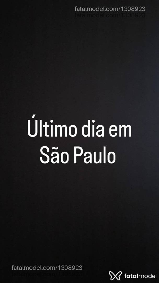 Acompanhante mulher trans loira (o) de olhos castanhos - Bruna Marion