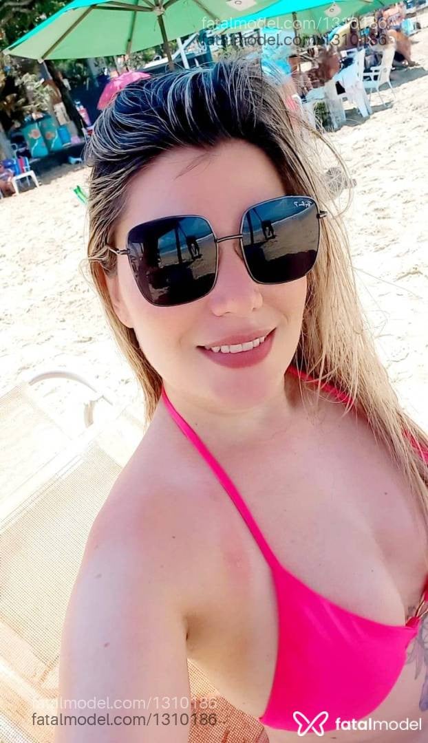 Acompanhante mulher loira (o) de olhos castanhos em Mafra - ÉRIKA