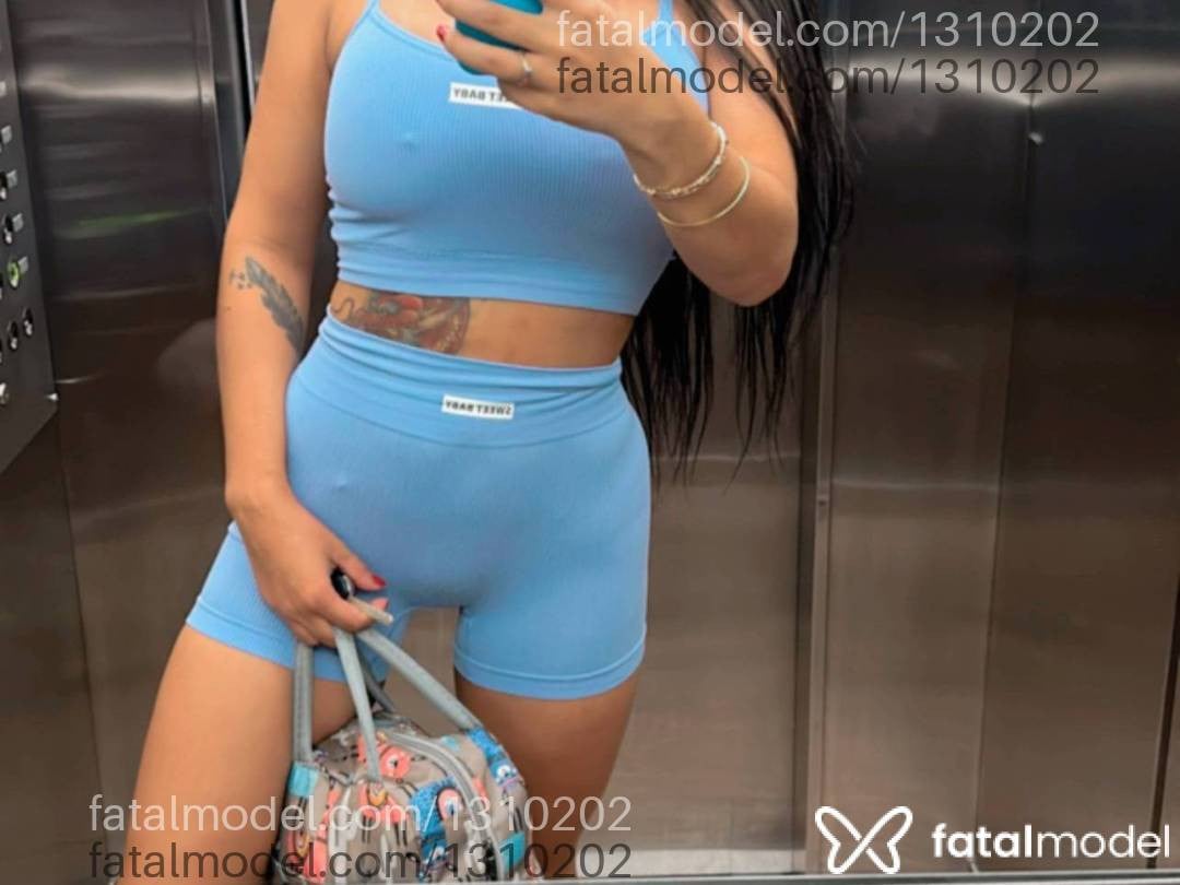 Acompanhante mulher com cabelo castanho de olhos castanhos - Angel Villarreal