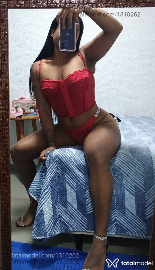 Acompanhante mulher morena (o) de olhos castanhos em Cabo Frio - Victória Katrinck