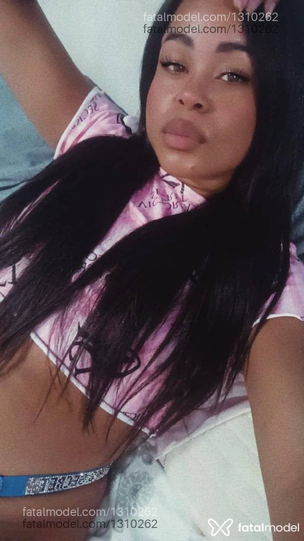 Acompanhante mulher morena (o) de olhos castanhos - Victória Katrinck