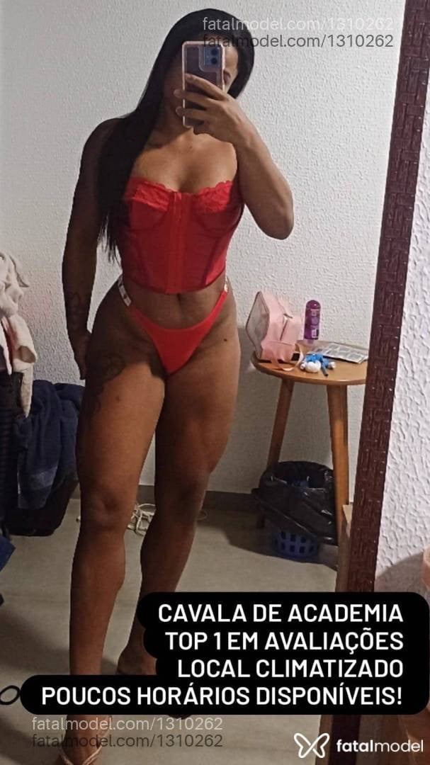 Acompanhante mulher morena (o) de olhos castanhos - Victória Katrinck