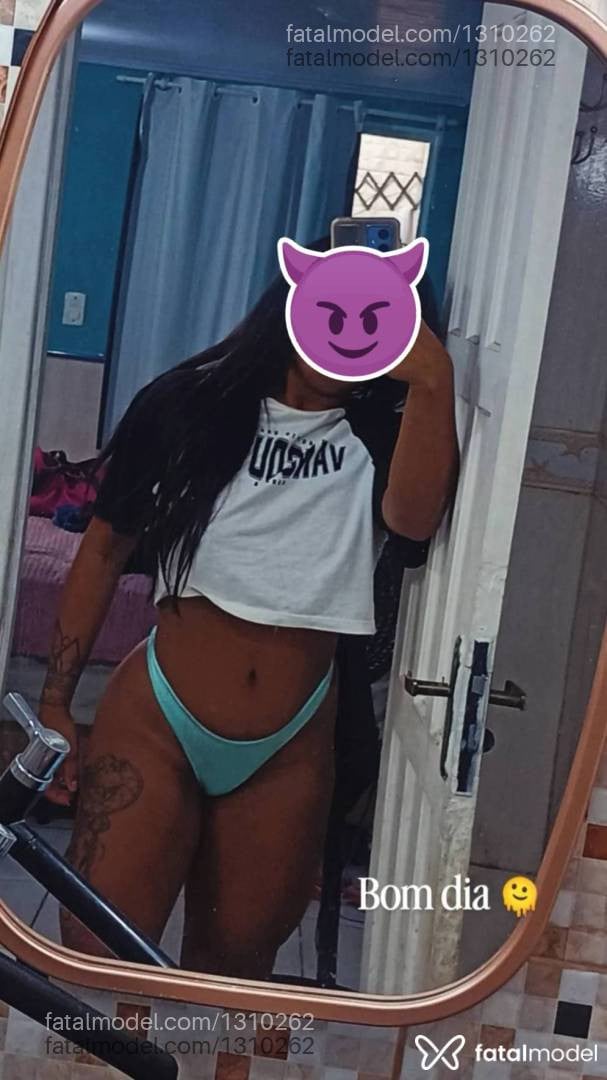 Acompanhante mulher morena (o) de olhos castanhos - Victória Katrinck