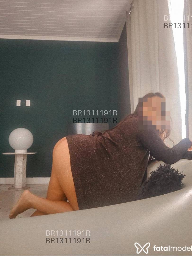 Acompanhante mulher com cabelo castanho de olhos castanhos em Tocantinópolis Acompanhante mulher com cabelo castanho de olhos castanhos em Tocantinópolis - Bruna Indisponível