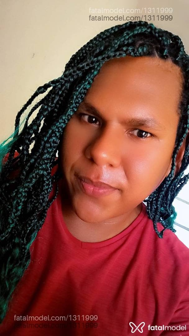 Acompanhante travesti morena (o) de olhos castanhos em Marília Acompanhante travesti morena (o) de olhos castanhos em Marília - Yara Fonseca