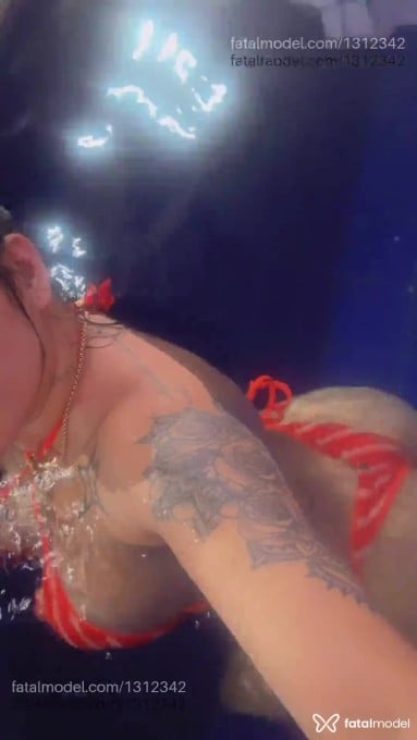 Acompanhante mulher morena (o) de olhos pretos em Lages - Luiza Castelanni