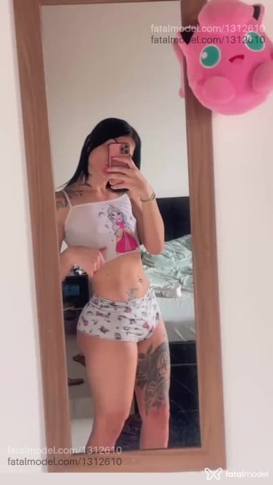 Acompanhante mulher trans morena (o) de olhos pretos em Taubaté - Viviane saiury