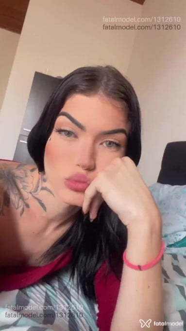 Acompanhante mulher trans morena (o) de olhos pretos em Taubaté - Viviane saiury