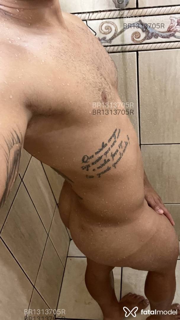 Acompanhante homem morena (o) de olhos castanhos em Campo Grande - Lorenzo Cardozo
