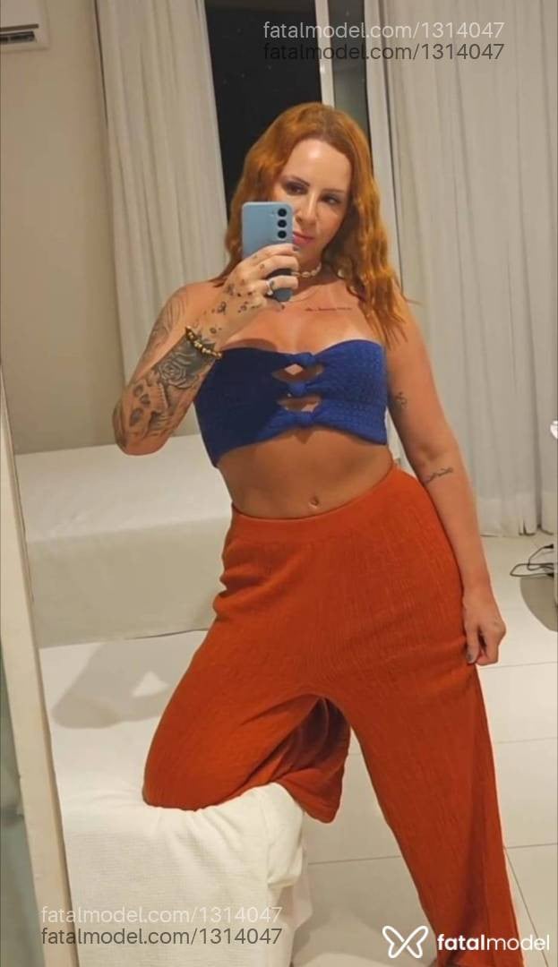Acompanhante mulher ruiva (o) de olhos mel - Mylena Castilho