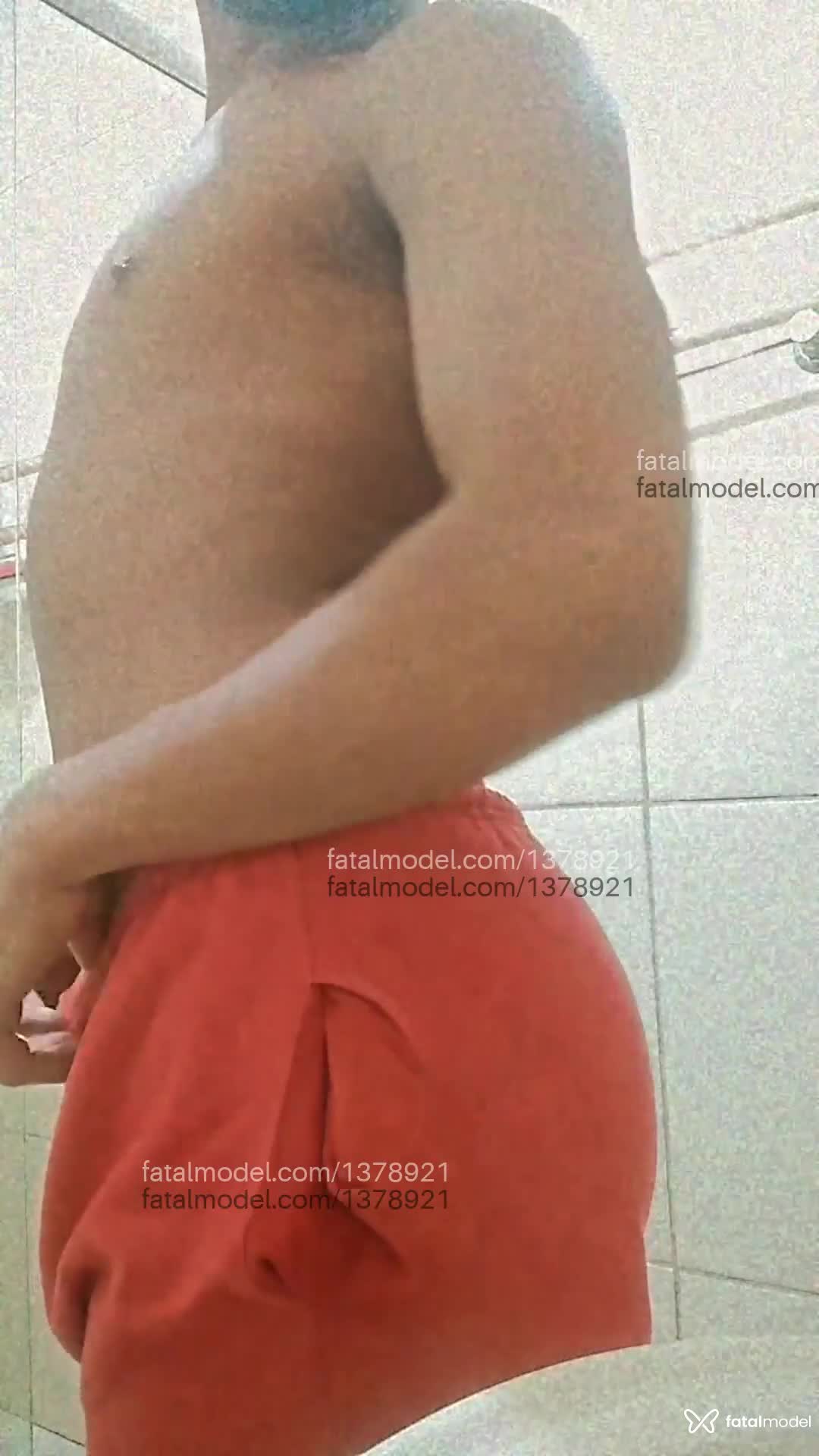 Acompanhante homem morena (o) de olhos verdes em Belo Horizonte - Arthur