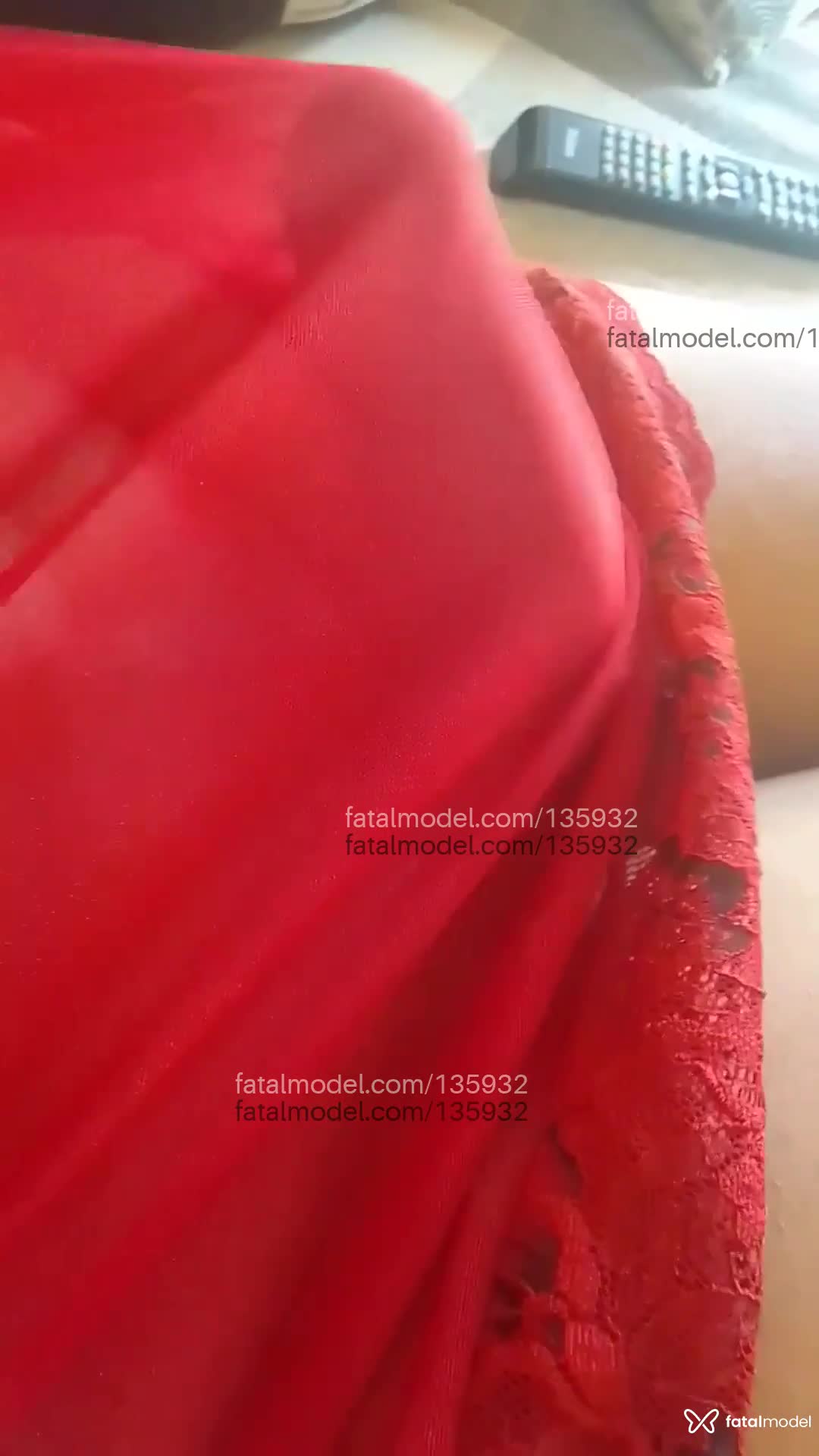 Acompanhante travesti morena (o) de olhos castanhos em Salto - Jenny