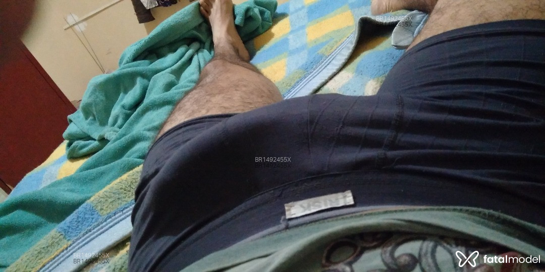 Acompanhante homem morena (o) de olhos castanhos em Londrina - Marcos