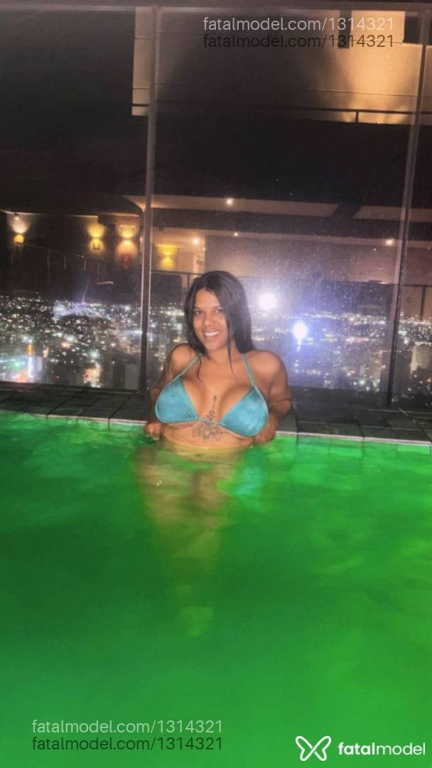 Acompanhante mulher morena (o) de olhos pretos em Costa Rica - Bárbara