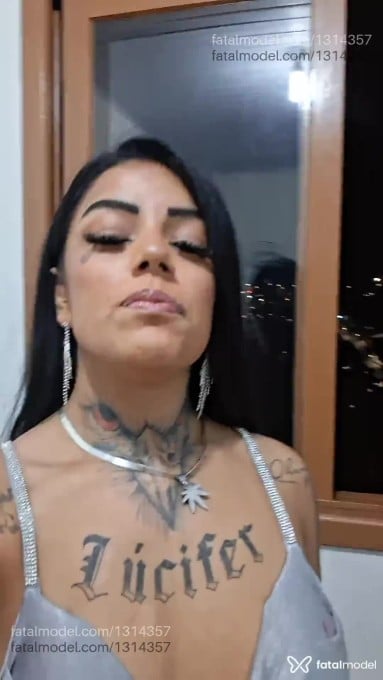 Acompanhante mulher morena (o) de olhos castanhos - ANUNCIANTE