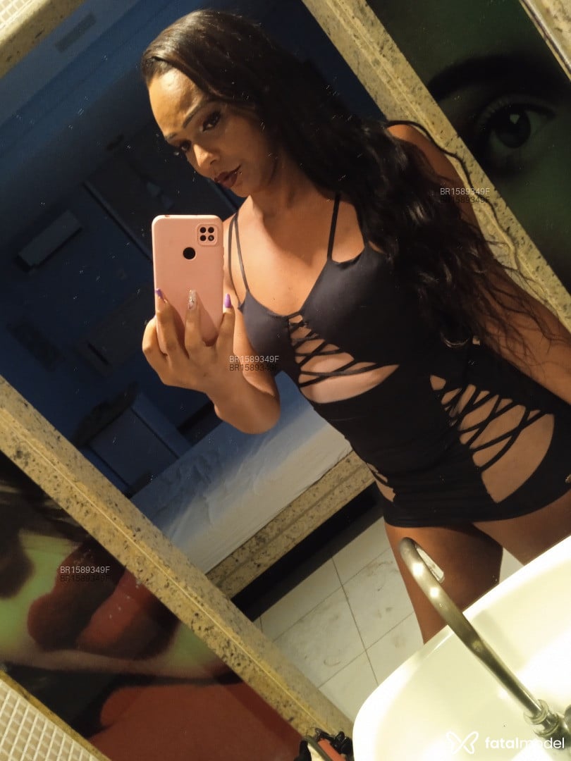 Acompanhante travesti morena (o) de olhos castanhos em Recife Acompanhante travesti morena (o) de olhos castanhos em Recife - Danielly kethilly