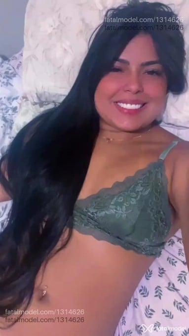 Acompanhante mulher morena (o) de olhos pretos em Santa Cruz do Capibaribe Acompanhante mulher morena (o) de olhos pretos em Santa Cruz do Capibaribe - índinha