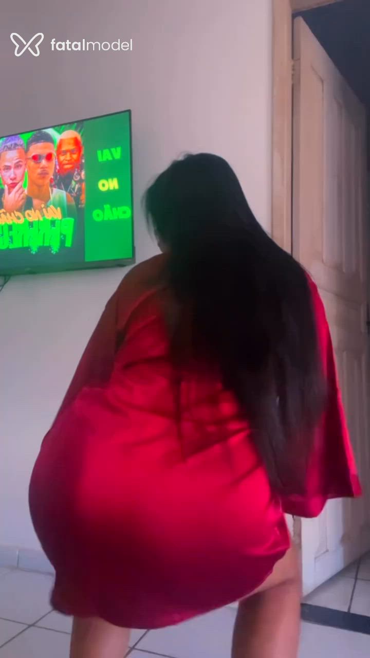 Acompanhante mulher morena (o) de olhos pretos - índinha