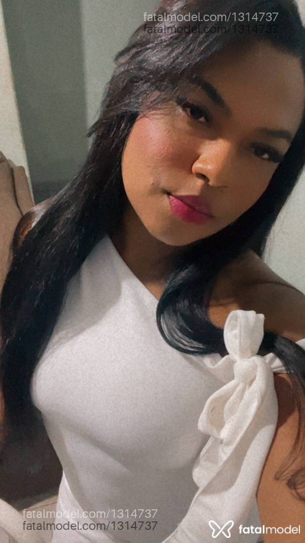 Acompanhante mulher morena (o) de olhos castanhos em Niquelândia Acompanhante mulher morena (o) de olhos castanhos em Niquelândia - Gabi Souza