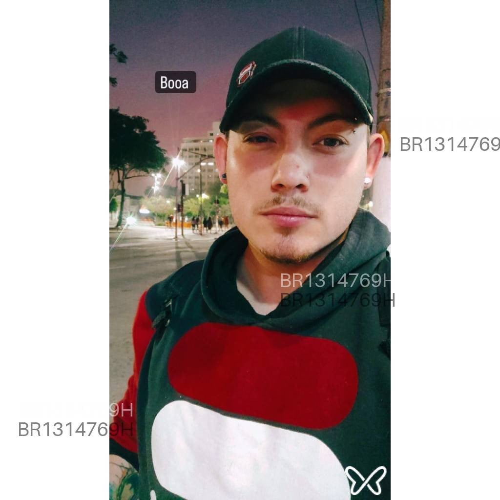 Acompanhante homem com cabelo castanho de olhos castanhos em Mauá Acompanhante homem com cabelo castanho de olhos castanhos em Mauá - Alex Borges