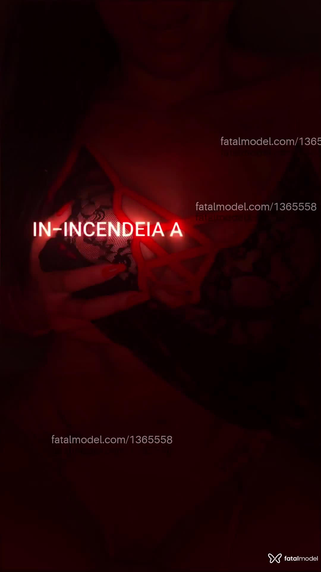 Acompanhante mulher morena (o) de olhos verdes - Fernanda
