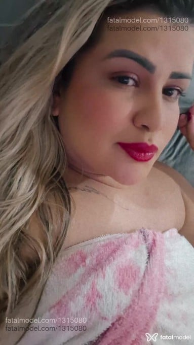 Acompanhante mulher loira (o) de olhos castanhos em Rio Branco - Mayla Lee