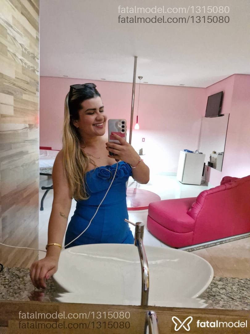Acompanhante mulher loira (o) de olhos castanhos em Rio Branco - Mayla Lee
