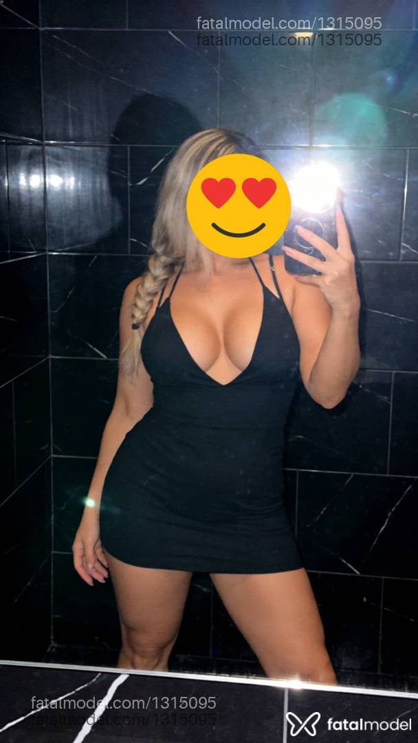Acompanhante mulher loira (o) de olhos pretos em Americana - Ana