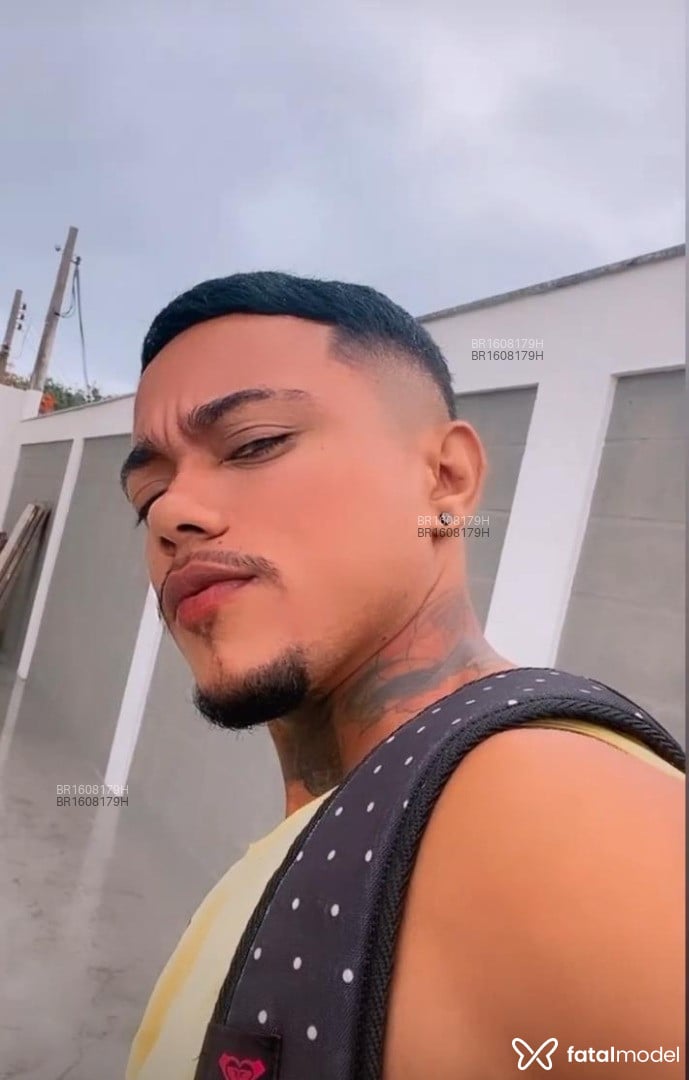 Acompanhante homem trans morena (o) de olhos pretos em Cabo Frio - Lucas